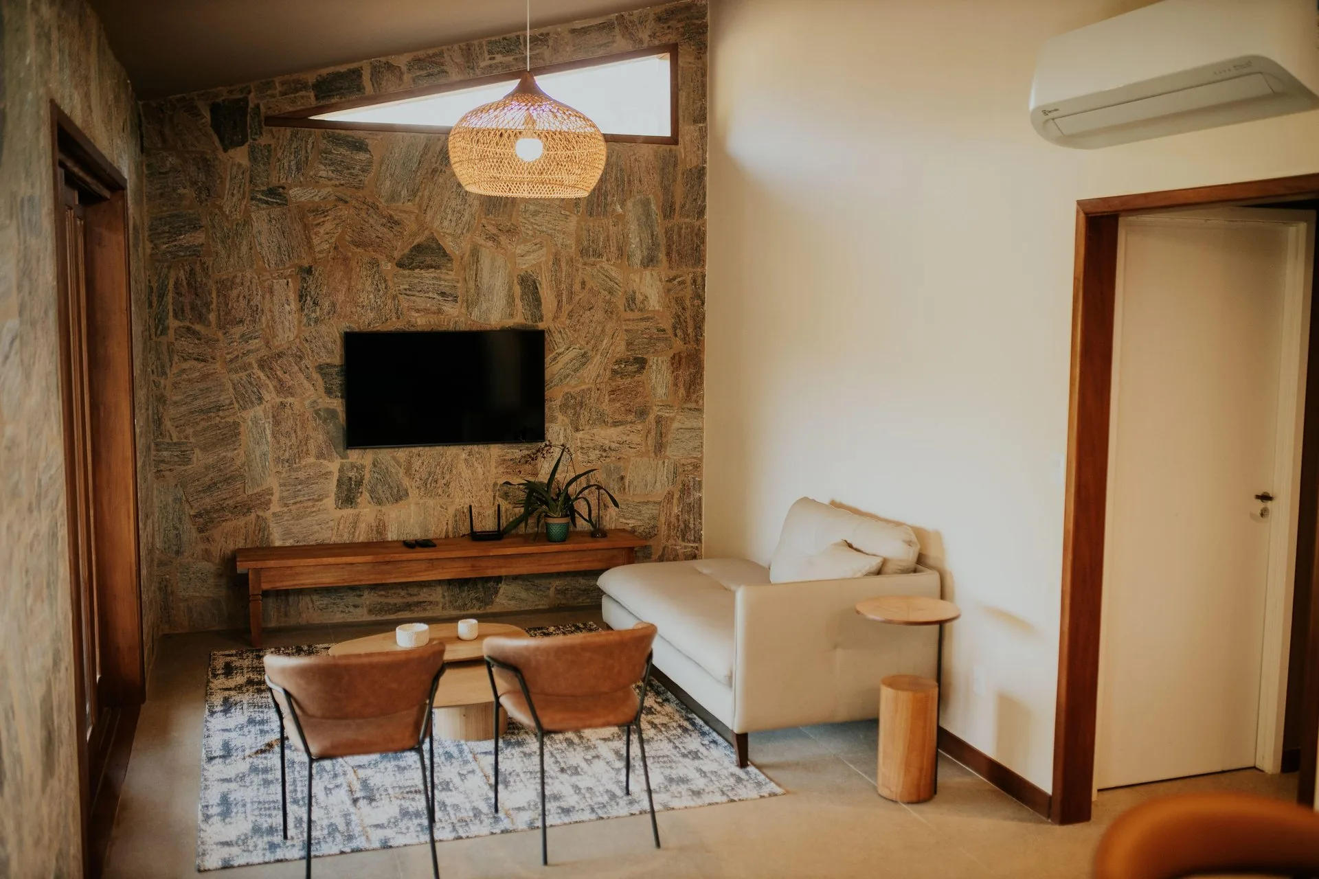 Sala de estar de cabana da Villa Arouca